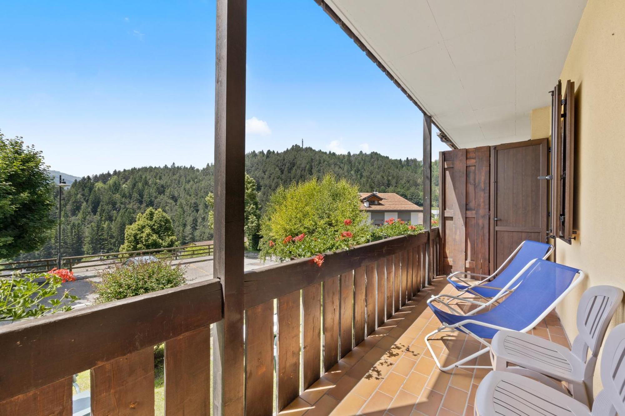 Residence Lagorai Тезеро Стая снимка