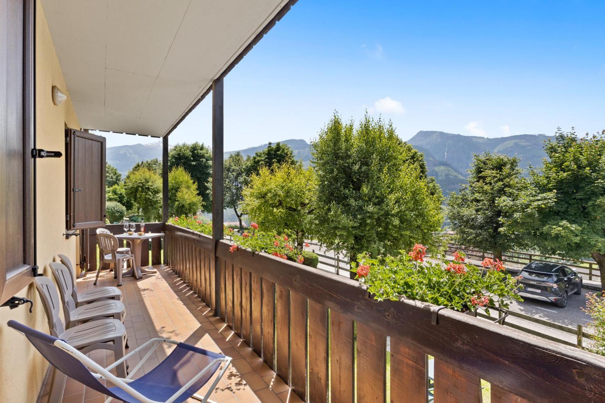 Residence Lagorai Тезеро Екстериор снимка